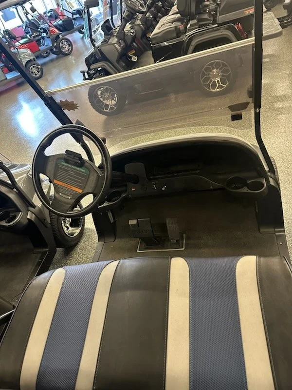 Pre-OwnedCarts-Golf Cart World-%i Pre-OwnedCarts-Golf Cart World-%i